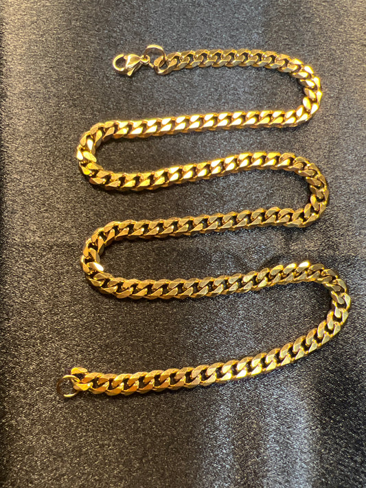 Gold Cuban Link Necklace