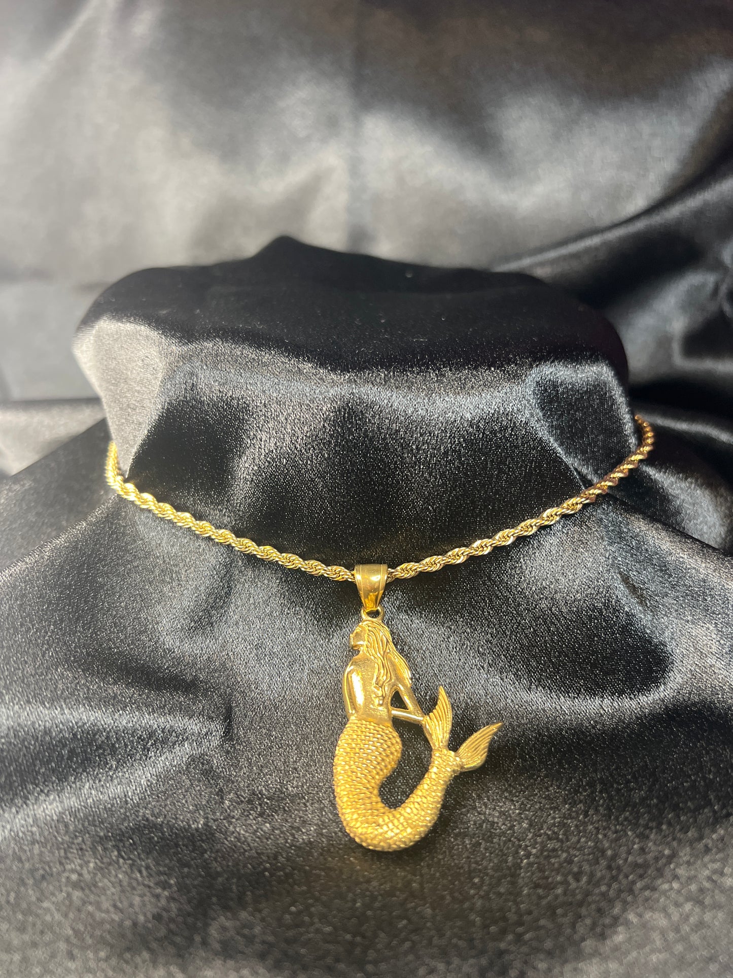 Gold Mermaid Necklace