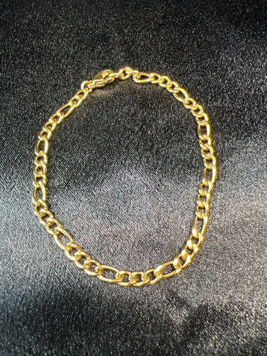 Small Gold Figaro Bracelet